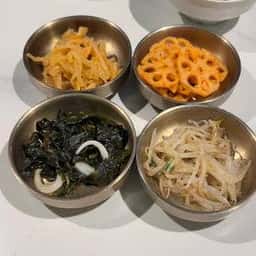 サムギョプサル専門店金ちゃん新宿西口店