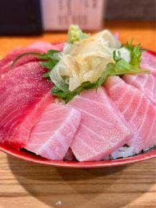 鮮王となり