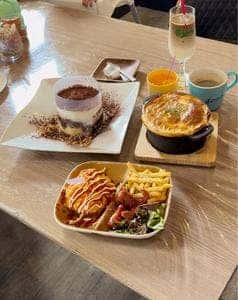 Hawaiian Cafe 魔法のパンケーキ 木津川店