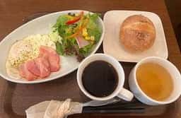 knit cafe 森のこぶた
