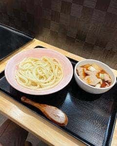 肉汁うどん 桜 sakura