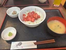 まぐろ館 魚市場食堂