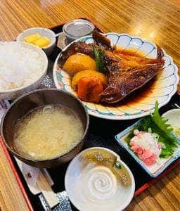 ごはんや丸富士