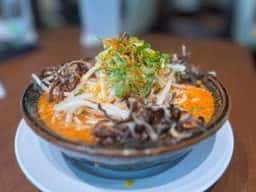 新潟発祥 なおじ 魚津店