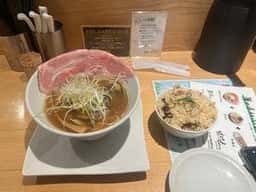 くそオヤジ最後のひとふり 三宮店