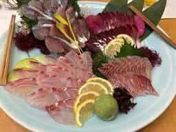 うおざ