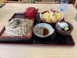 藤ひろ