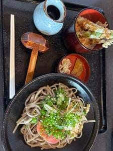 深山亭