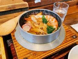 草津湯畑 まんてん