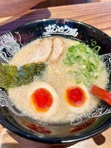 ラー麺ずんどう屋 金沢駅西本町店