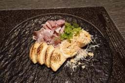 黒毛和牛と牛タン専門 個室居酒屋 Kurosawa 横浜駅店