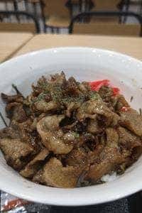 でか盛り焼肉丼屋イオンモール札幌苗穂店