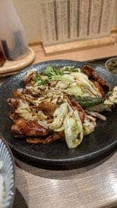 和風回鍋肉専門店だしや。