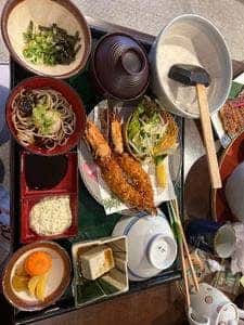 茶茶 鈴鹿山麓店