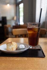 HOLT COFFEE & TREATS