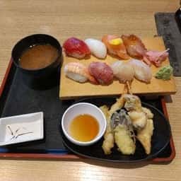 海鮮すし食堂 にほんのうみ 刈谷駅前店