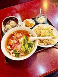龍城飯店 本店