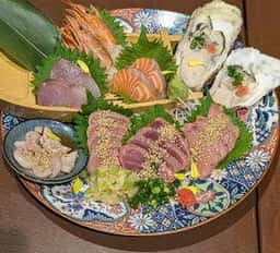 もつ焼き じんべえ 新横浜店