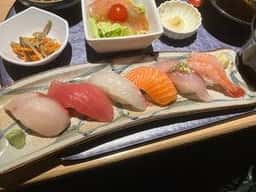 炉端・活魚・寿司 ろ組 高木中央店