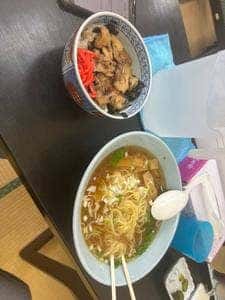 なには