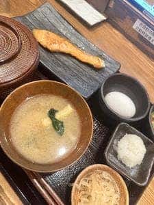しんぱち食堂 不動前店