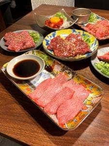炭火焼肉しんちゃん 高槻店