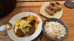 Telling Cafe & Gallery