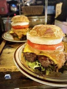 CAFE&BAR Thunderbird