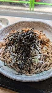 立ち食い蕎麦 噛む。