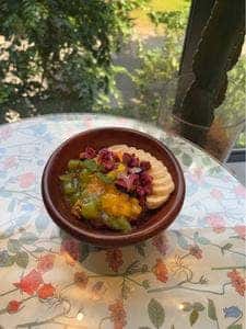 FLOWERS BAKE & ICE CREAM