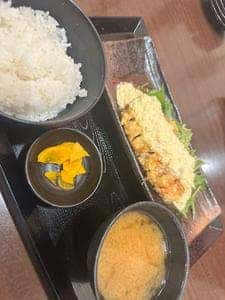 大山どり炭火焼酒場 俺の店