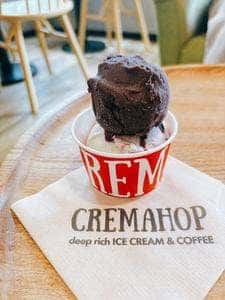 CREMAHOP 赤坂見附店