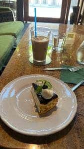 Cafe Bibliotic Hello!