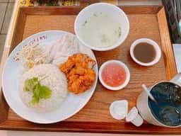 大阪カオマンガイカフェ