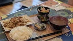 ご飯や。 らいおん