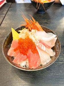 築次郎