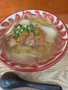 沖縄そば タイラ製麺所 国際通り店