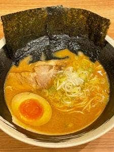 8番らーめん 金沢工大前店