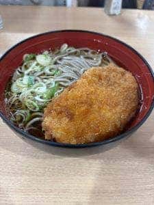 立ちそば処鷹郡山