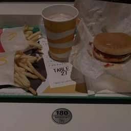 マクドナルド 高田馬場駅前店