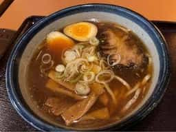 博士ラーメン別館 ＆ HAKASE Thai 博士レストラン本店