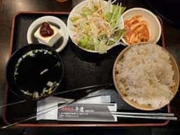 牛タン・和牛食べ放題 焼肉 牛道 西口2号店
