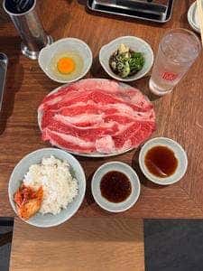 焼肉ホルモン アポロ