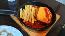 洋食ダイニングフライパン
