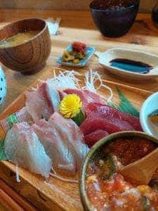 ごはんや くるり