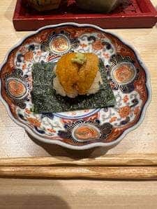 鮨 山治
