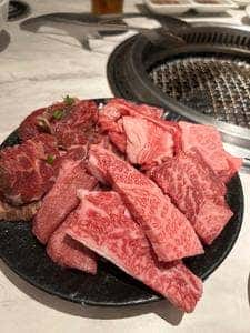 和牛焼肉食べ放題ブラックホール 池袋東口店