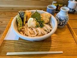 うどんマルナナ