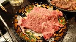 肉屋 金星 本町店