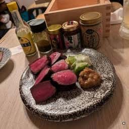 牛タンとクリスピー餃子 ひまわり